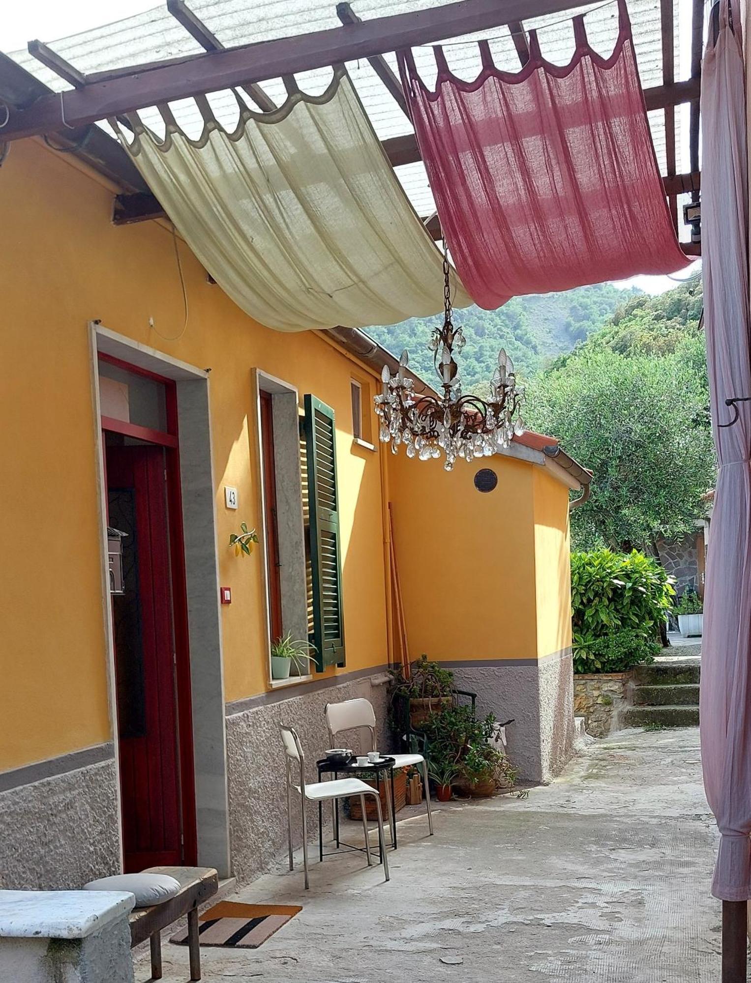 Moderno Appartamento Vista Mare, Con Parcheggio Privato Porto Venere Luaran gambar